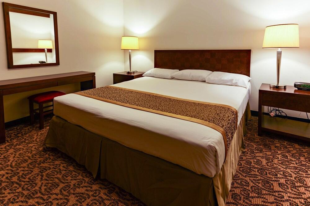 Oceanview Hotel And Residences Tumon Bagian luar foto